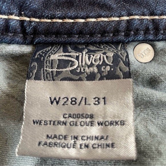 Silver jeans, Lightly distressed, dark wash Bluejeans - Picture 10 of 14